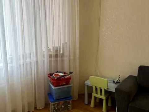 квартира за адресою Василя Симоненка вул., 4