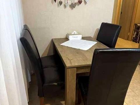 квартира за адресою Василя Симоненка вул., 4