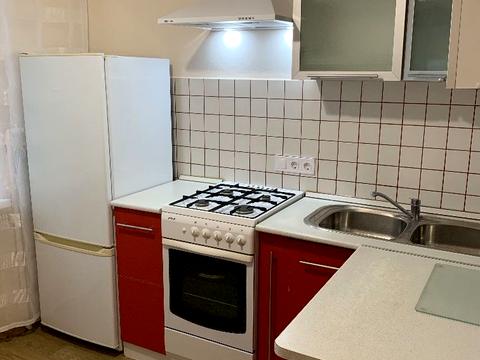 квартира за адресою Михайла Стельмаха вул., 7/2