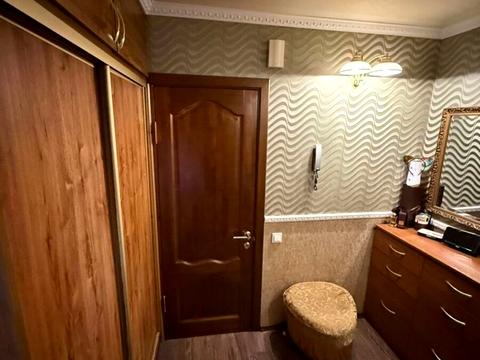 квартира за адресою Середньофонтанська вул., 12а