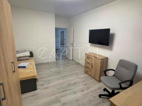 квартира по адресу Олександра Олеся ул., 4-Б