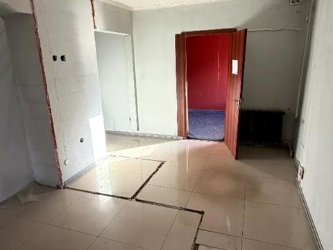 комерційна за адресою Слави бульв., 3