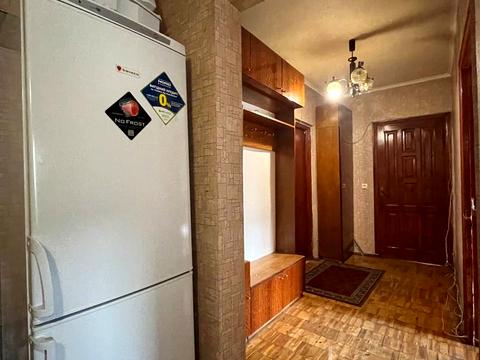 квартира за адресою Анни Ахматової вул., 6