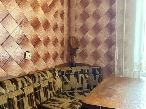 квартира за адресою Анни Ахматової вул., 6