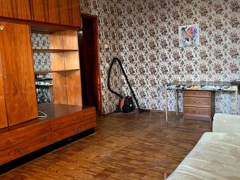 квартира за адресою Анни Ахматової вул., 6