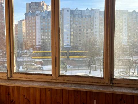 квартира за адресою Анни Ахматової вул., 6