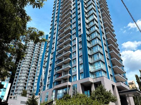 квартира за адресою Джона Маккейна вул. (Івана Кудрі), 7