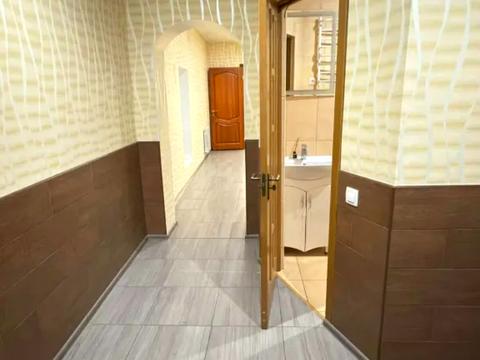 комерційна за адресою Лесі Українки просп. (Пушкіна), 12