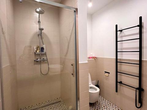 будинок за адресою набережна, 7