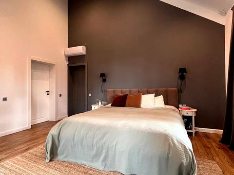 будинок за адресою набережна, 7