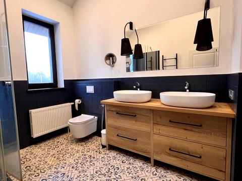 будинок за адресою набережна, 7