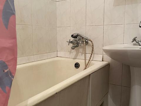 квартира за адресою Калинова вул., 64