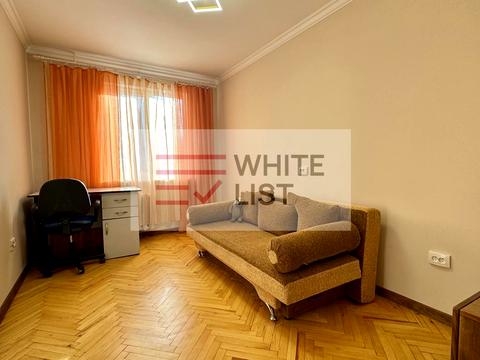 квартира за адресою Алма-Атинська вул., 5