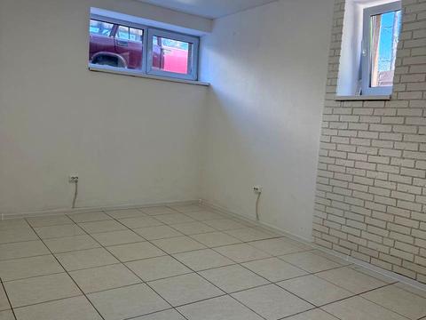 комерційна за адресою Матвія Донцова вул. (Тургенєвська), 91