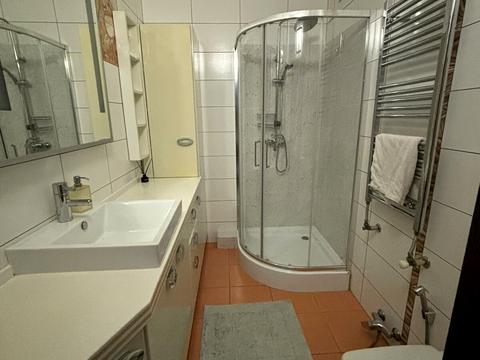 квартира за адресою Росвигівська вул., 7-А