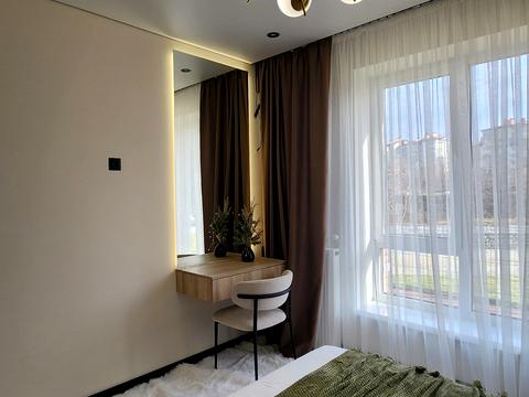 квартира за адресою 24 Серпня вул., (Будинок 12)