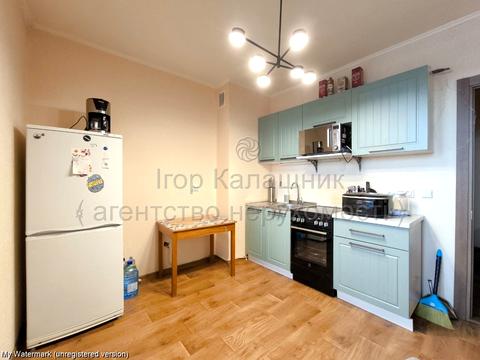 квартира за адресою Ревуцького вул., 54