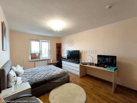 квартира за адресою Ревуцького вул., 54