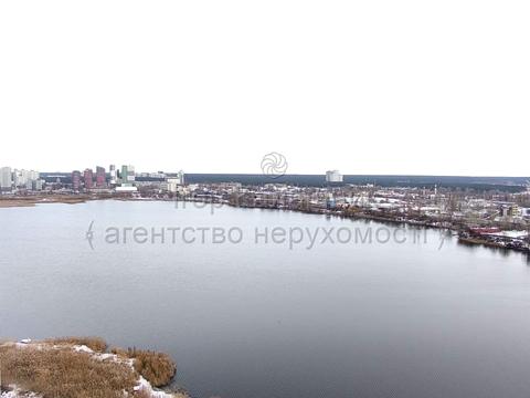 квартира за адресою Ревуцького вул., 54