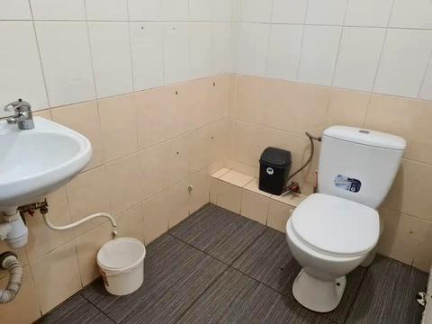 комерційна за адресою Дніпро, Науки просп. (Гагаріна), 100