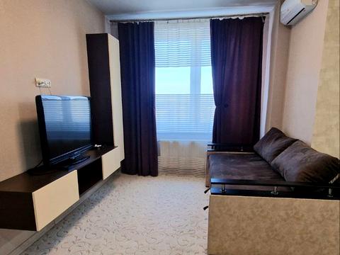 квартира за адресою Академіка Глушкова просп., 9-В