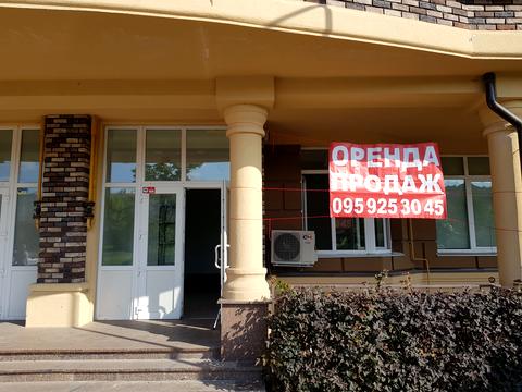 комерційна за адресою Щаслива вул., 20