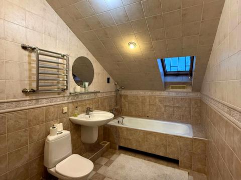 квартира за адресою Краківська вул., 4