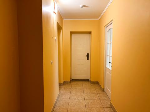 комерційна за адресою Соборності просп., 42