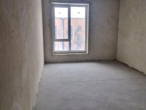 квартира за адресою с. Крихівці, 24 Серпня вул., (Будинок 4)