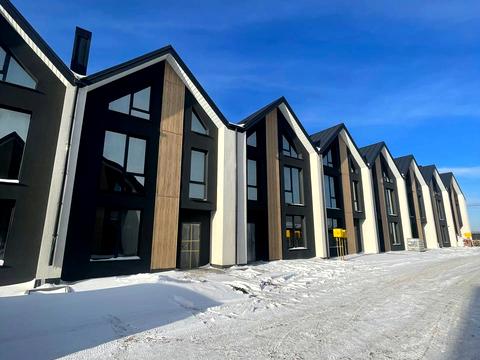 будинок за адресою вул. Партнерська