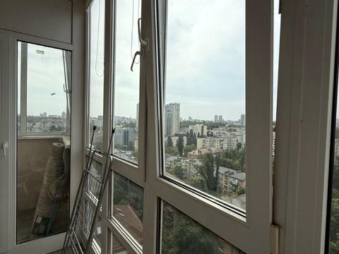 квартира за адресою Кирило-Мефодіївська вул., 2