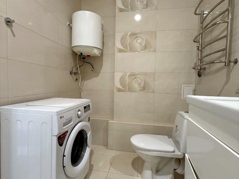 квартира за адресою Кирило-Мефодіївська вул., 2