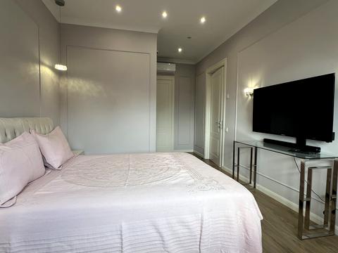 квартира за адресою Андрія Верхогляда вул. (Михайла Драгомирова), 14-А