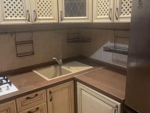 квартира за адресою Амвросія Бучми бульв., 6