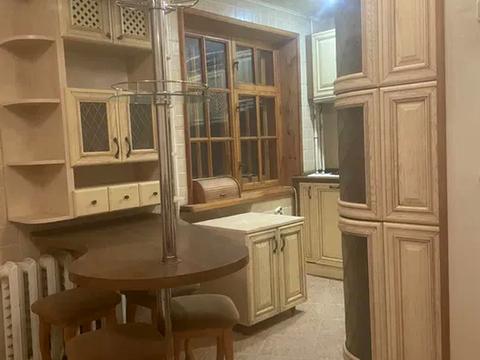 квартира за адресою Амвросія Бучми бульв., 6