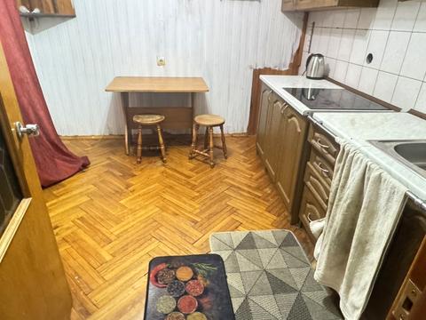 квартира за адресою Віктора Чукаріна вул., 6