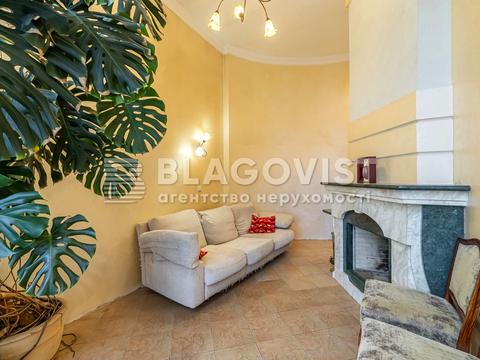 квартира по адресу Андреевский спуск, 2-Г