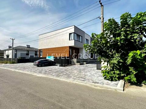 будинок за адресою Кленова вул., 63