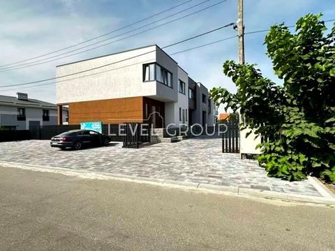 будинок за адресою Кленова вул., 63