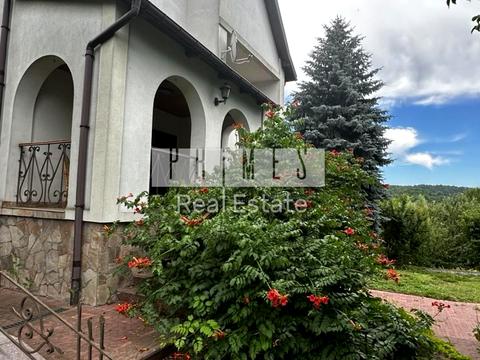 дом по адресу героїв майдану