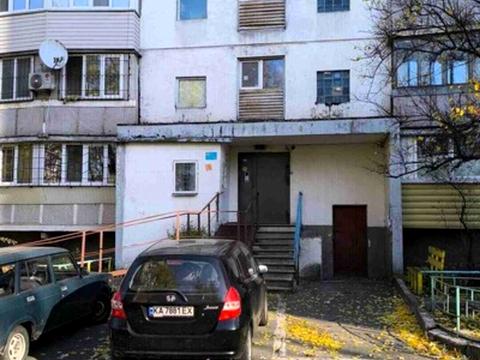 квартира за адресою Райдужна вул., 19