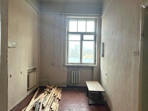 коммерческая по адресу Николая Амосова ул., 9