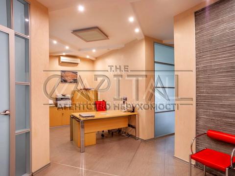 комерційна за адресою Василя Тютюнника вул. (Анрі Барбюса), 5-В