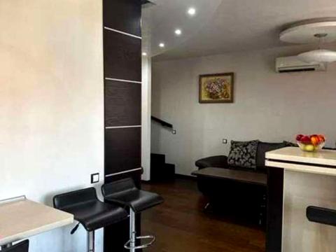 квартира за адресою Академіка Амосова вул., 6