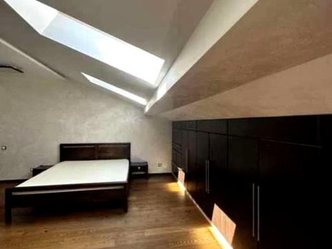 квартира за адресою Академіка Амосова вул., 6