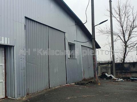 комерційна за адресою Хоменка, 21а 