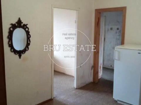 квартира за адресою Срібнокільська вул., 8