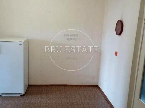 квартира за адресою Срібнокільська вул., 8