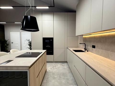 дом по адресу Институтская ул. (Артема)