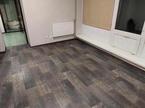 комерційна за адресою Данила Галицького вул., 5